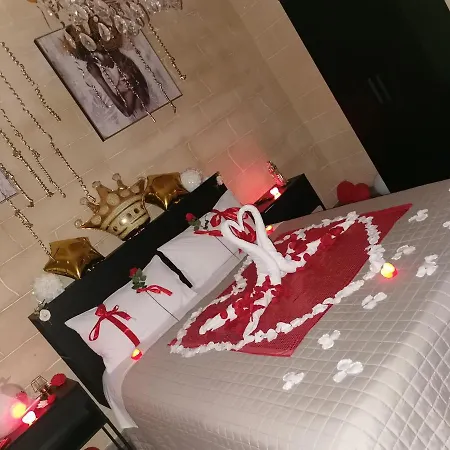 Alojamento de Acomodação e Pequeno-almoço Luxury Living 3*